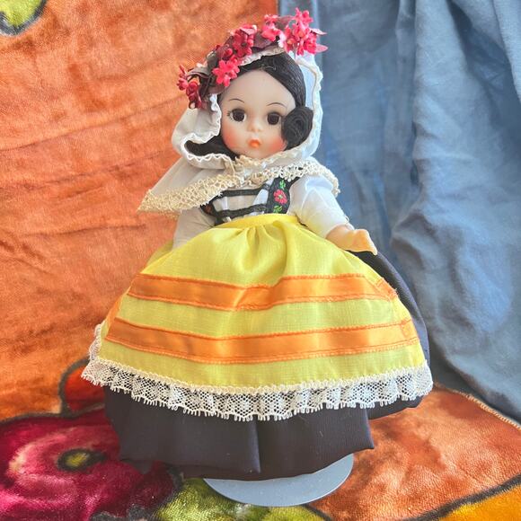 Vintage 80s Madame Alexander Greece Doll 565 with Stand 8 Inch Greek - Picture 2 of 10